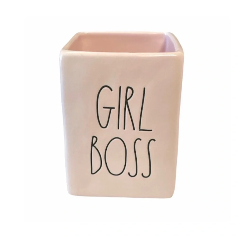 RAE DUNN Pencil Holder.